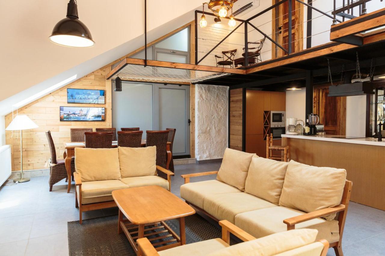 Nini'S Lofts At The Melikishvili Street ティビリシ エクステリア 写真